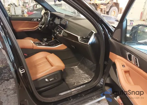 2019 BMW X5 xDrive40I z USA, uszkodzony, nr VIN 5UXCR6C58KLL13780